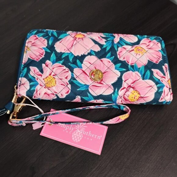 Simply Southern Handbags - Simply Southern Ladies Floral Pink Wristlet Wallet   NWT